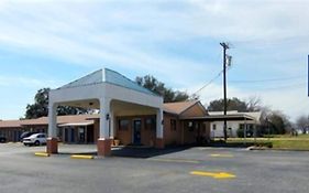 Americas Best Value Inn Comanche